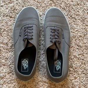Vans Authentic